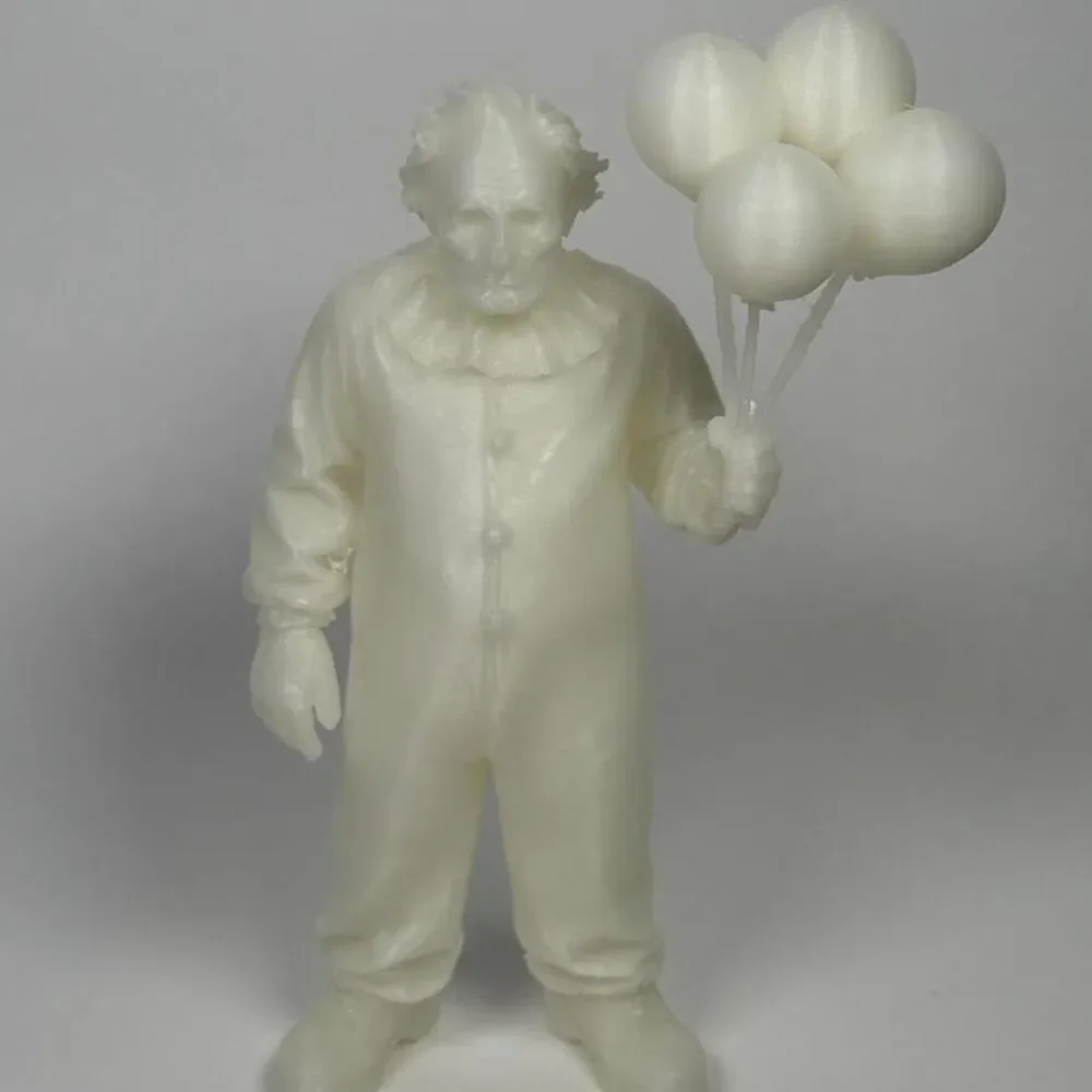 WRINKLES THE CLOWN, NETFLIX GLOW IN THE DARK CLOWN TOY